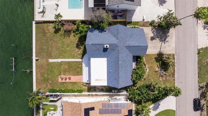 Image No.9-2 Bed Property for sale