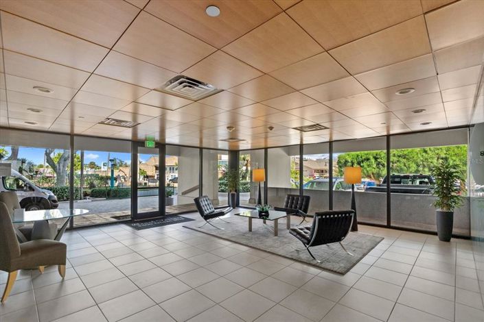 Image No.15-Propriété de 1 chambre à vendre à Sarasota