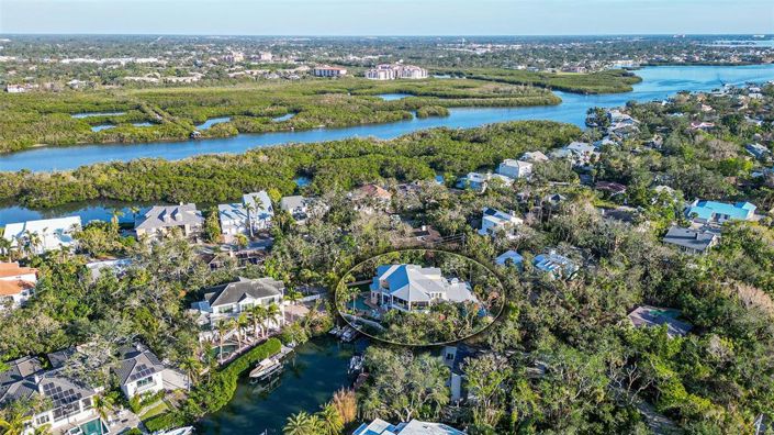 Image No.3-Propriété de 6 chambres à vendre à Sarasota