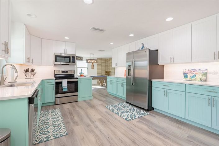 Image No.4-Propriété de 4 chambres à vendre à Holmes Beach