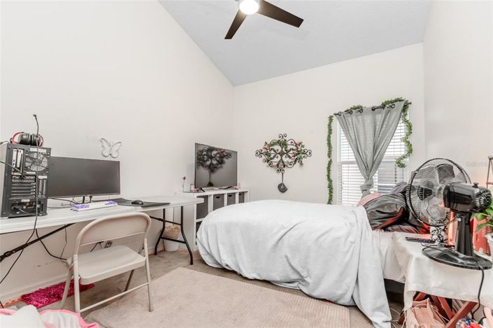 Image No.21-Propriété de 4 chambres à vendre à Clermont