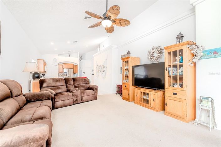 Image No.6-Propriété de 4 chambres à vendre à Clermont