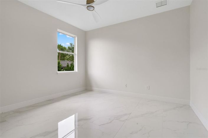 Image No.24-Propriété de 5 chambres à vendre à Davenport