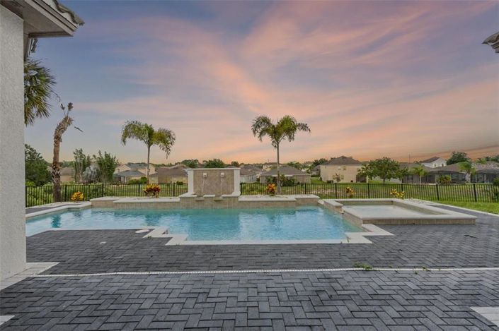 Image No.45-Propriété de 5 chambres à vendre à Davenport