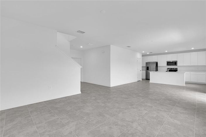 Image No.2-Propriété de 4 chambres à vendre à Davenport