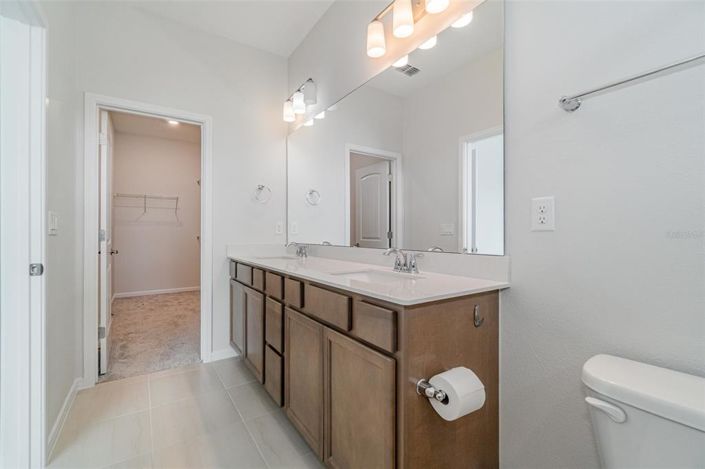 Image No.27-Propriété de 4 chambres à vendre à Clermont