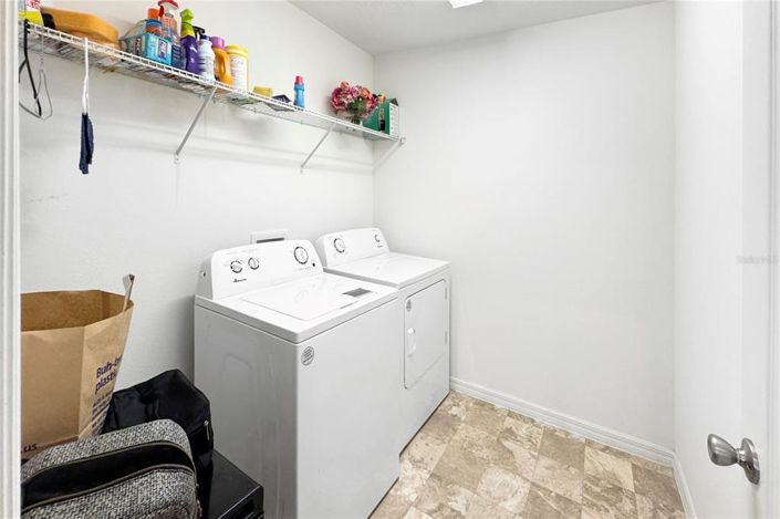 Image No.7-Propriété de 4 chambres à vendre à Davenport