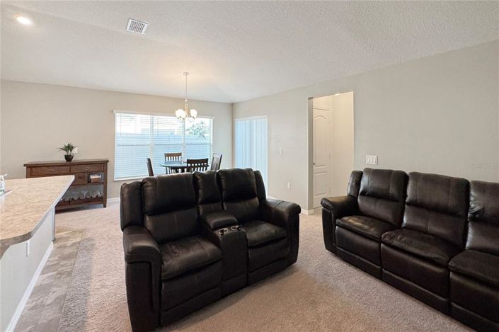 Image No.8-Propriété de 4 chambres à vendre à Davenport