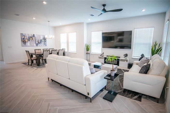 Image No.21-Propriété de 5 chambres à vendre à Kissimmee