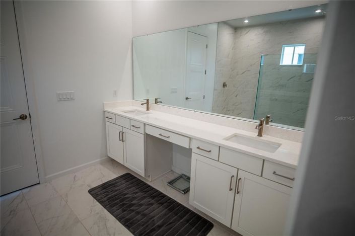 Image No.24-Propriété de 5 chambres à vendre à Kissimmee