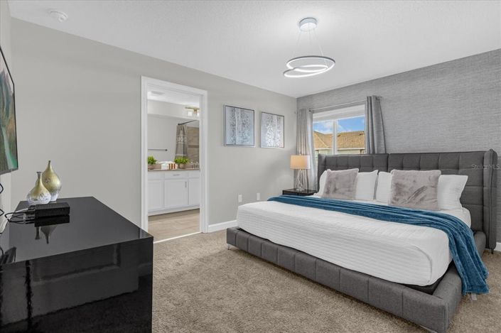 Image No.19-5 Bed Townhouse for sale