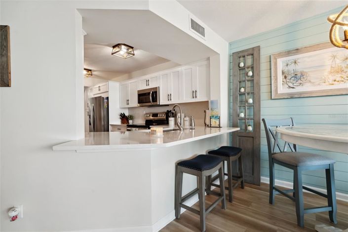 Image No.16-2 Bed Property for sale