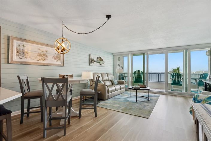 Image No.4-2 Bed Property for sale