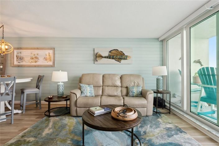 Image No.9-2 Bed Property for sale