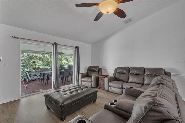 Image No.17-Propriété de 3 chambres à vendre à Kissimmee