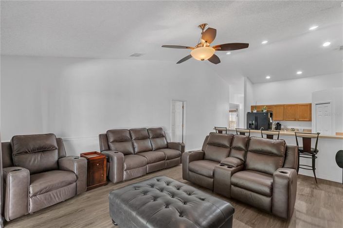 Image No.18-Propriété de 3 chambres à vendre à Kissimmee