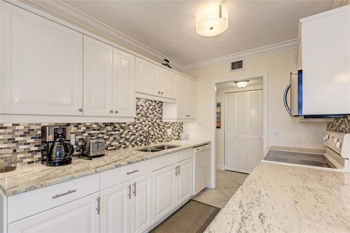 Image No.26-Propriété de 2 chambres à vendre à Sarasota