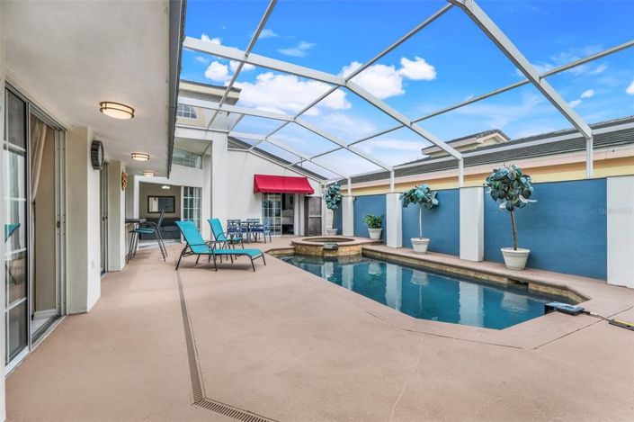 Image No.4-Propriété de 5 chambres à vendre à Kissimmee