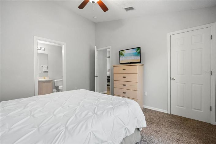 Image No.3-Propriété de 4 chambres à vendre à Davenport