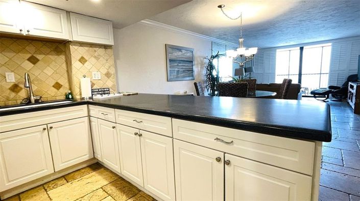 Image No.18-Propriété de 2 chambres à vendre à Sarasota