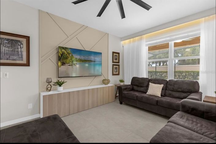 Image No.5-Propriété de 6 chambres à vendre à Davenport