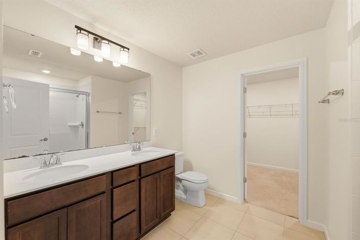 Image No.23-Propriété de 4 chambres à vendre à Clermont