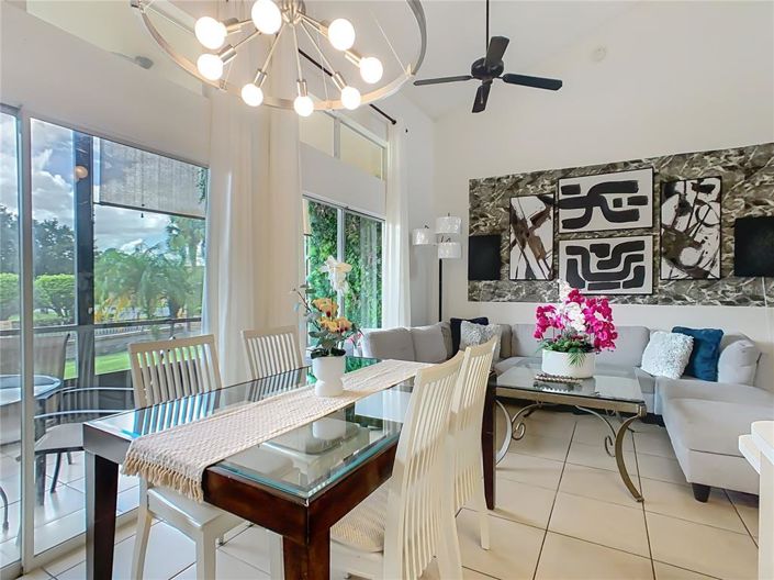 Image No.10-Maison de ville de 2 chambres à vendre à Kissimmee