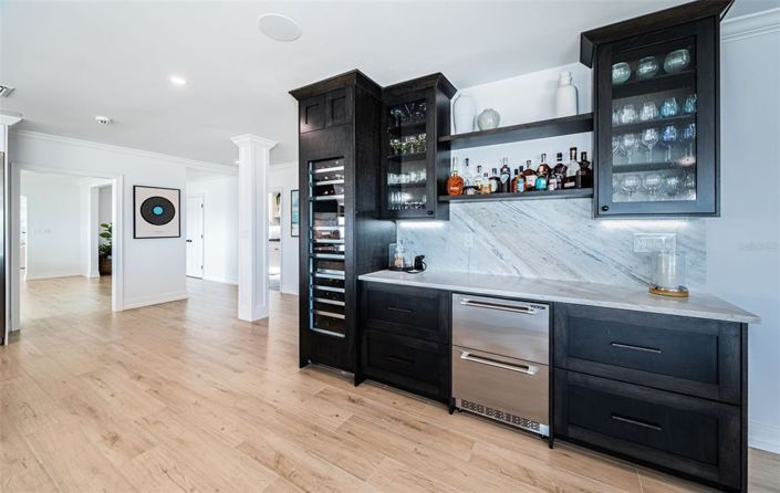 Image No.37-4 Bed Property for sale