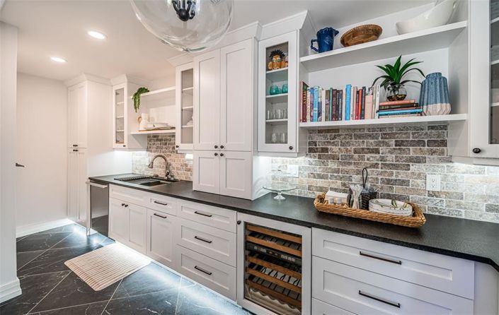 Image No.38-4 Bed Property for sale