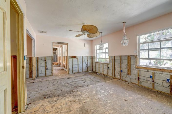 Image No.19-Propriété de 2 chambres à vendre à Sarasota