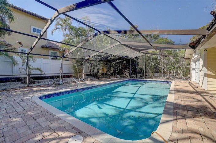 Image No.45-Propriété de 2 chambres à vendre à Sarasota