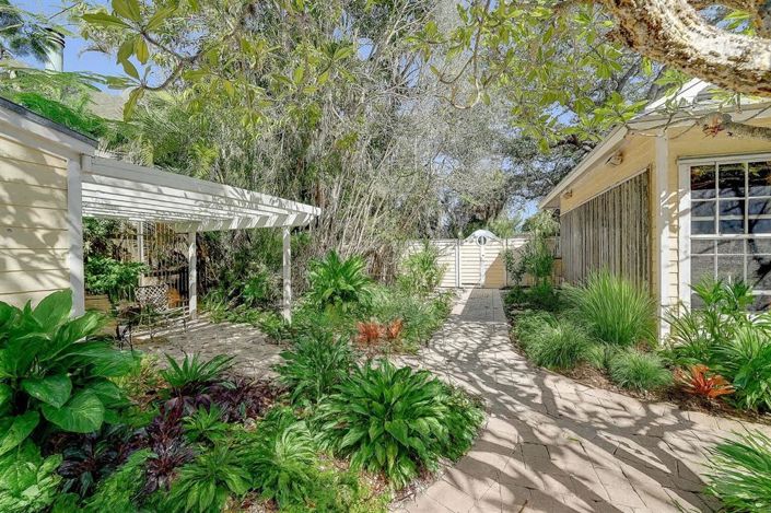 Image No.5-Propriété de 2 chambres à vendre à Sarasota