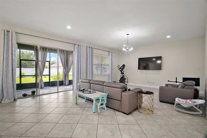 Image No.8-Propriété de 5 chambres à vendre à Davenport