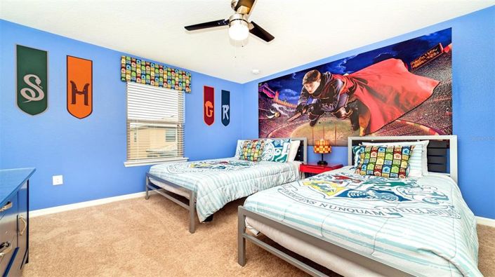 Image No.14-7 Bed Property for sale