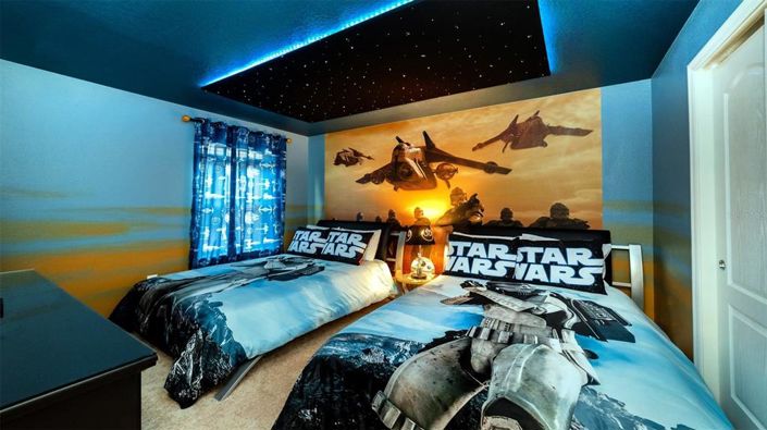 Image No.15-7 Bed Property for sale