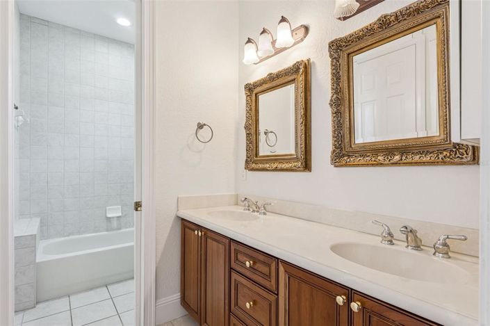 Image No.27-Propriété de 5 chambres à vendre à Orlando