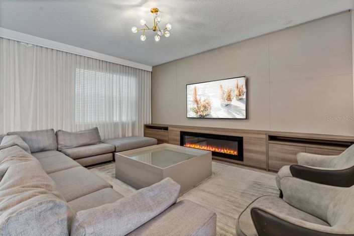 Image No.5-Propriété de 8 chambres à vendre à Kissimmee