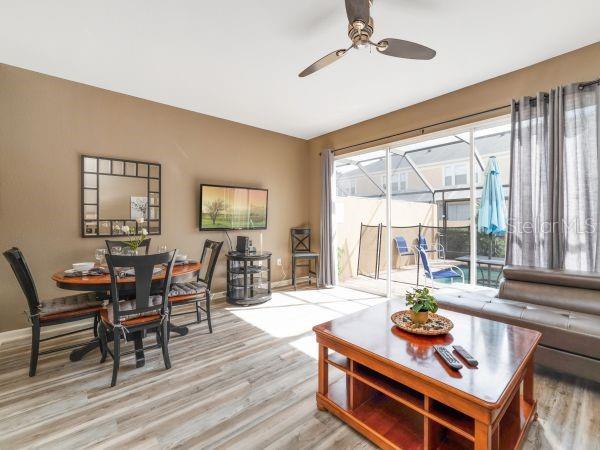 Image No.2-Maison de ville de 3 chambres à vendre à Kissimmee