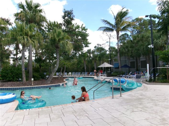 Image No.56-Propriété de 2 chambres à vendre à Winter Garden