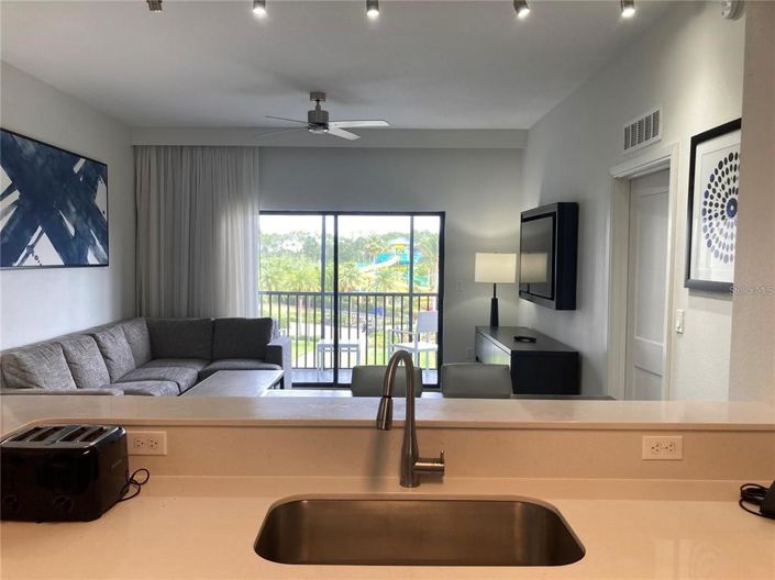 Image No.9-Propriété de 2 chambres à vendre à Winter Garden