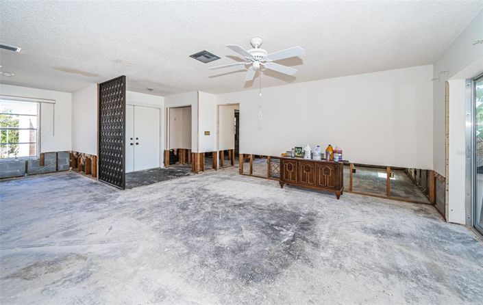 Image No.11-Propriété de 3 chambres à vendre à Treasure Island