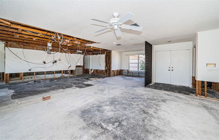 Image No.12-Propriété de 3 chambres à vendre à Treasure Island