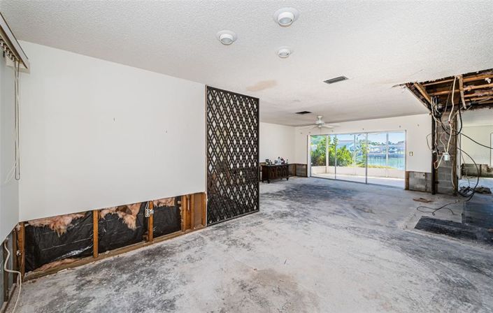 Image No.15-Propriété de 3 chambres à vendre à Treasure Island