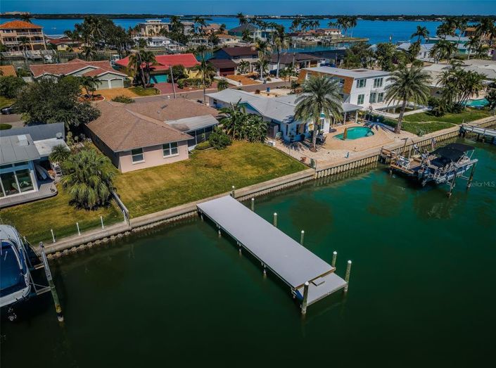 Image No.30-Propriété de 3 chambres à vendre à Treasure Island