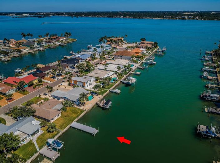 Image No.4-Propriété de 3 chambres à vendre à Treasure Island