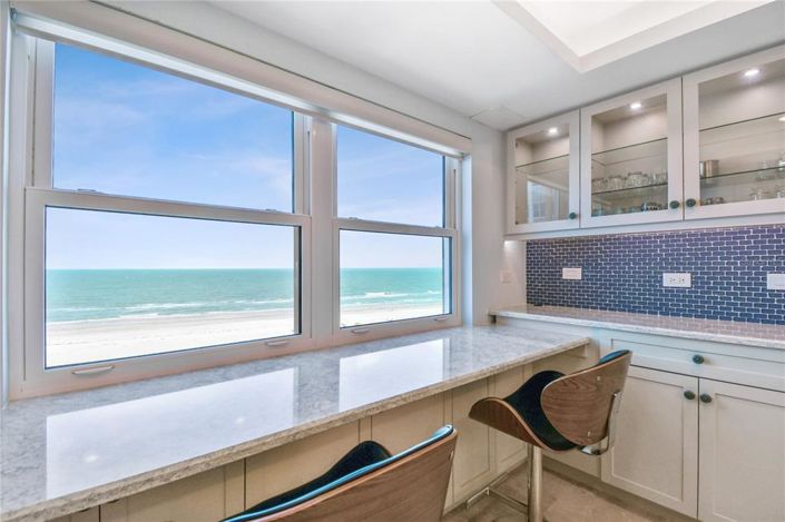 Image No.14-2 Bed Property for sale