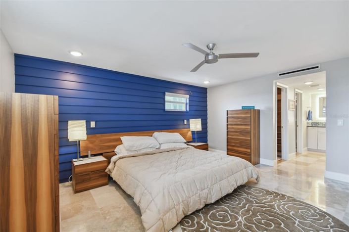 Image No.22-2 Bed Property for sale