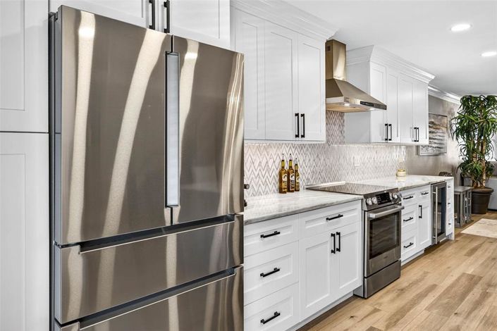 Image No.14-2 Bed Townhouse for sale