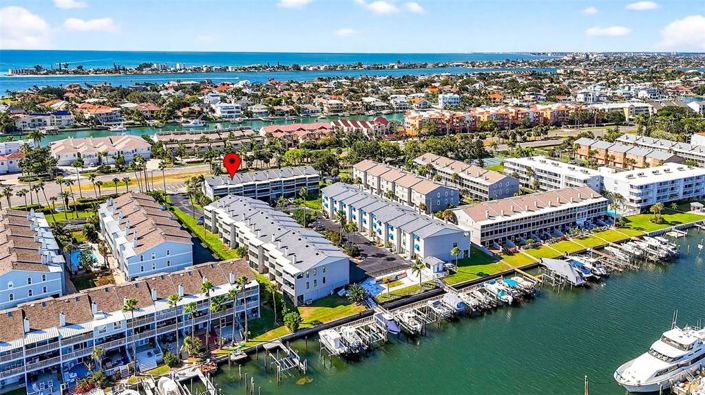 Image No.55-2 Bed Townhouse for sale