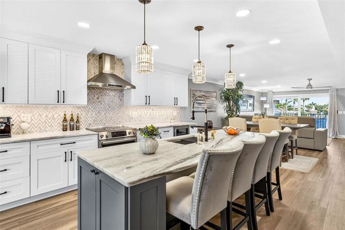 Image No.8-2 Bed Townhouse for sale